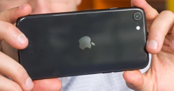 苹果iPhoneSE2022年3月3日可能会在进入试生产阶段时发布